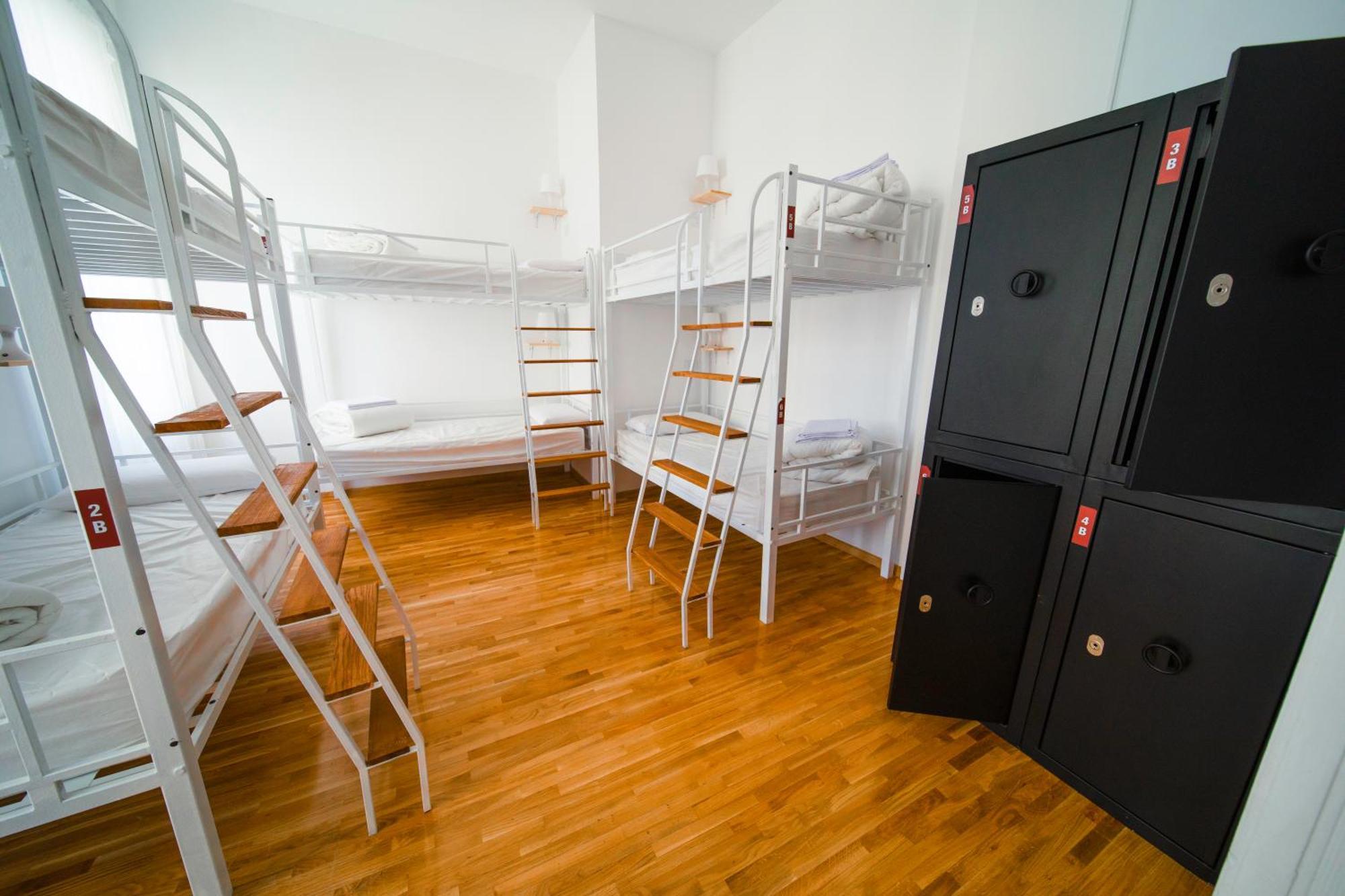 New Generation Hostel Belgrado Exterior foto